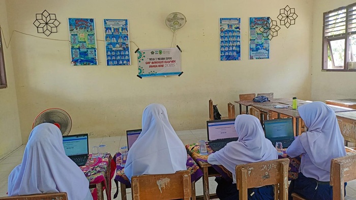 Empat Siswa MTsN 7 Muaro Jambi Berlaga di Olimpiade Bahasa Arab ke-8 Tingkat Kabupaten/Kota Tahun 2025